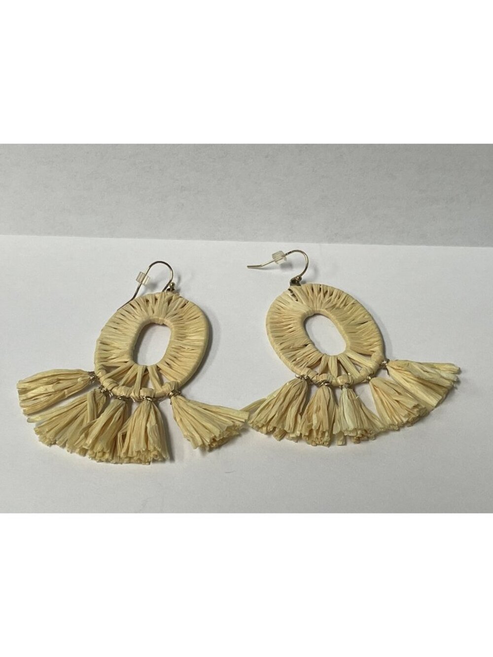 AEO Raffia Tassel Earring 3” Unique Stylish Jewelry